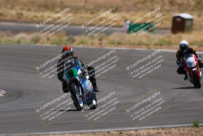 media/Apr-19-2025-AHRMA (Sat) [[3d98ca3309]]/Race/Group 3/turn 4/